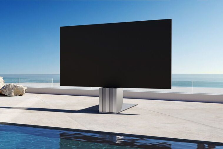 "C SEED N1 Outdoor TV: TV de exterior con tecnología multimedia"