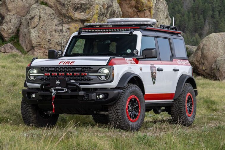 Ford Bronco Wildland Frefighting Command Rig para Parques Nacionales