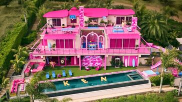 Vive el sueño de la Casa de Barbie Malibú con Airbnb