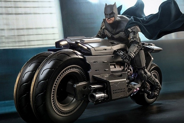 The Flash Batman y Batcycle | Nueva figura de acción de Hot Toys