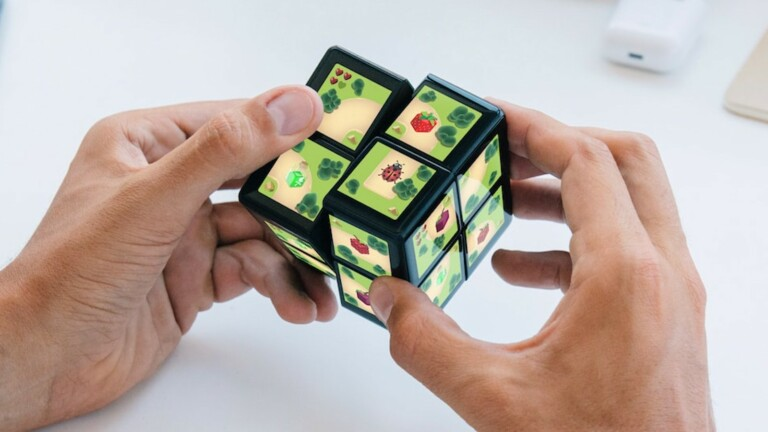 CubiO WowCube | cubo de Rubik 2x2 Digital de última generación