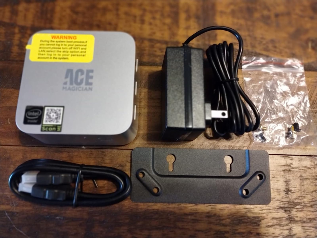 ACEMAGICIAN ACE G1: Mini PC potente para gamers y profesionales