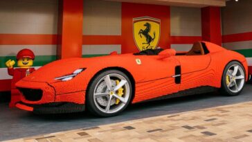 "Conoce el impresionante Ferrari Monza SP1 hecho de LEGO en LEGOLAND Billund Resorts"