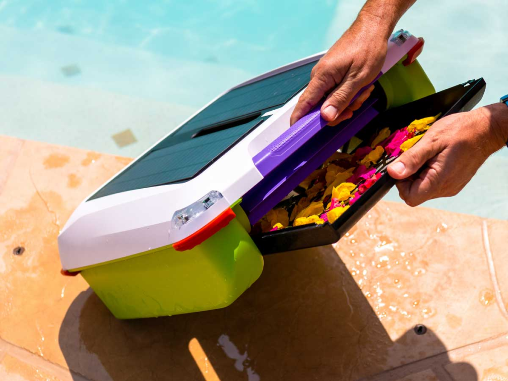 Ariel Solar-Breeze | Robot limpiador solar para piscinas